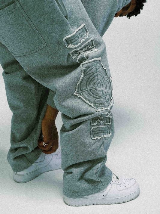 BELAGUER DISTRESSED PATCH PANT [ASH GREY]