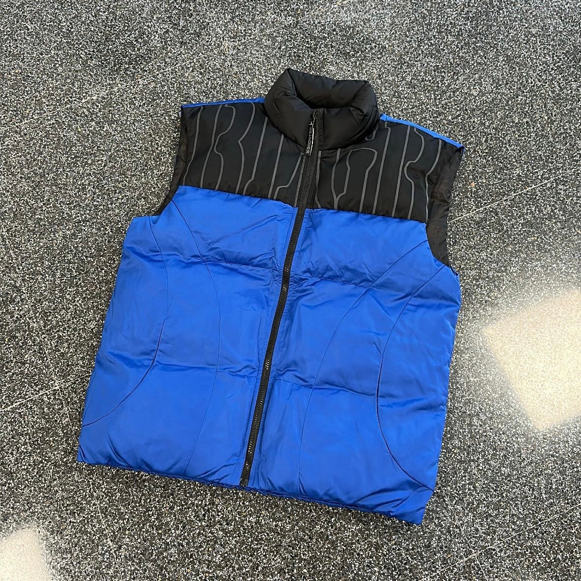 BLGR PUFFER VEST [BLACK/BLUE]